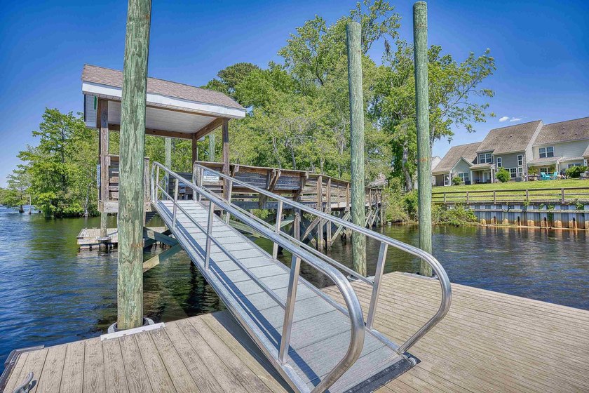 Welcome to your new home located in the desirable Intracoastal - photo 48