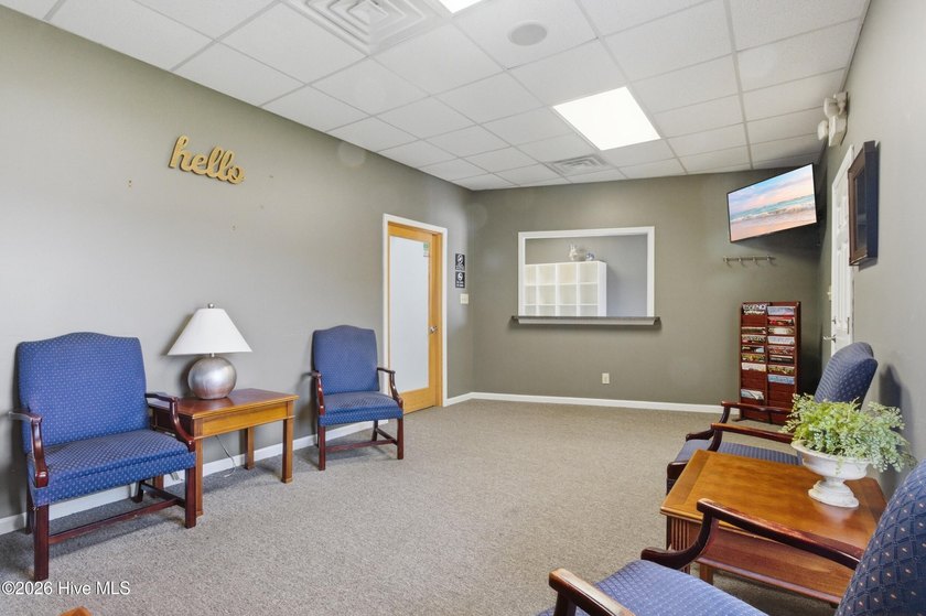 Prime Turnkey Dental Medical Opportunity With High Visibility - photo 5