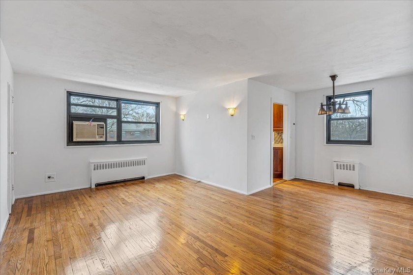 Welcome to this charming 1 bedroom, 1 bath co-op offering - photo 4