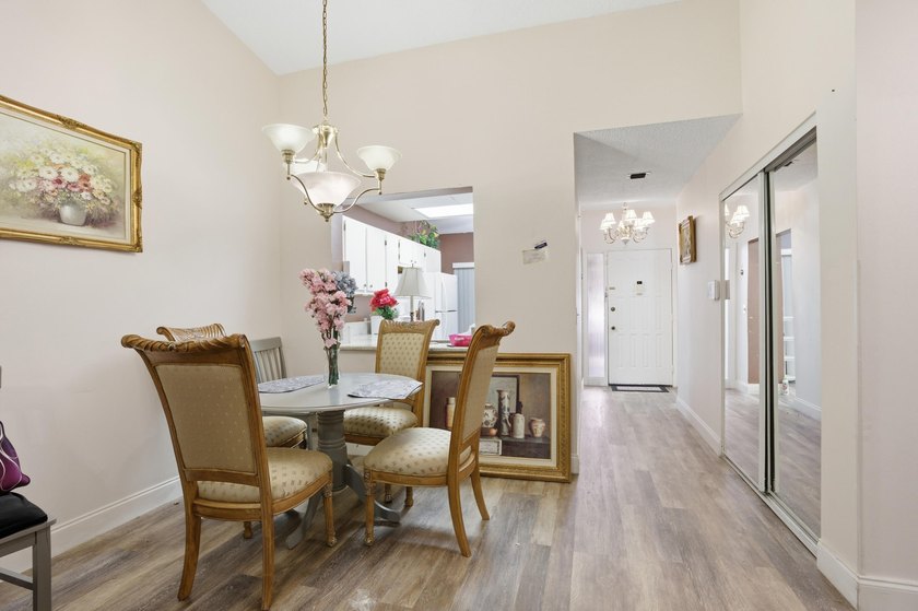 Motivated seller-Move-in ready in a desirable 55+ community! - photo 5
