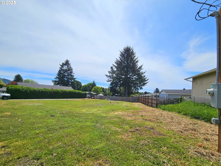 Prime Multi-Family Development Opportunity - Cleared Lot Near - photo 8