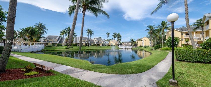 Beautifully renovated 2-bedroom, 2-bath end-unit condo in the - photo 35