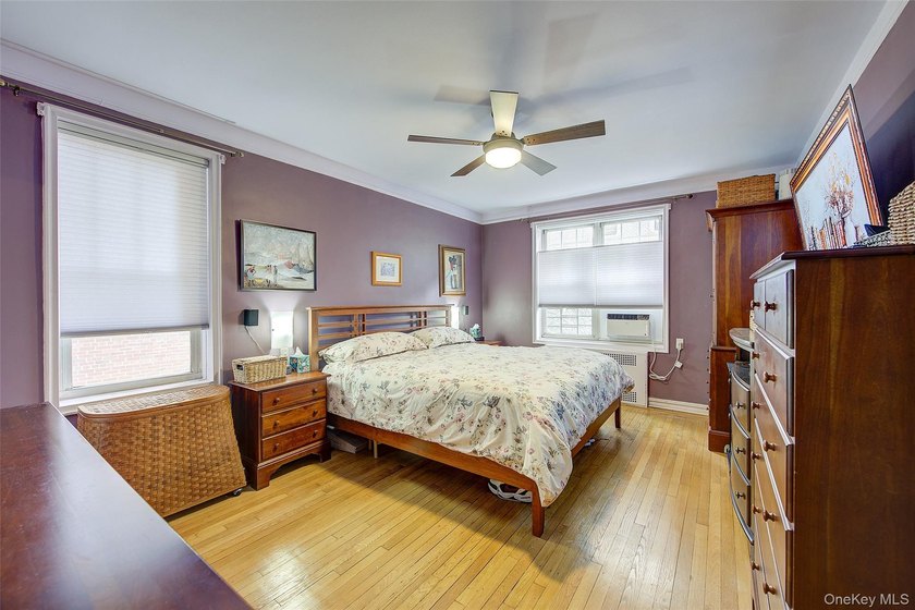WELCOME TO FOREST HILLS SOUTH, high first floor, sunny &amp; - photo 21