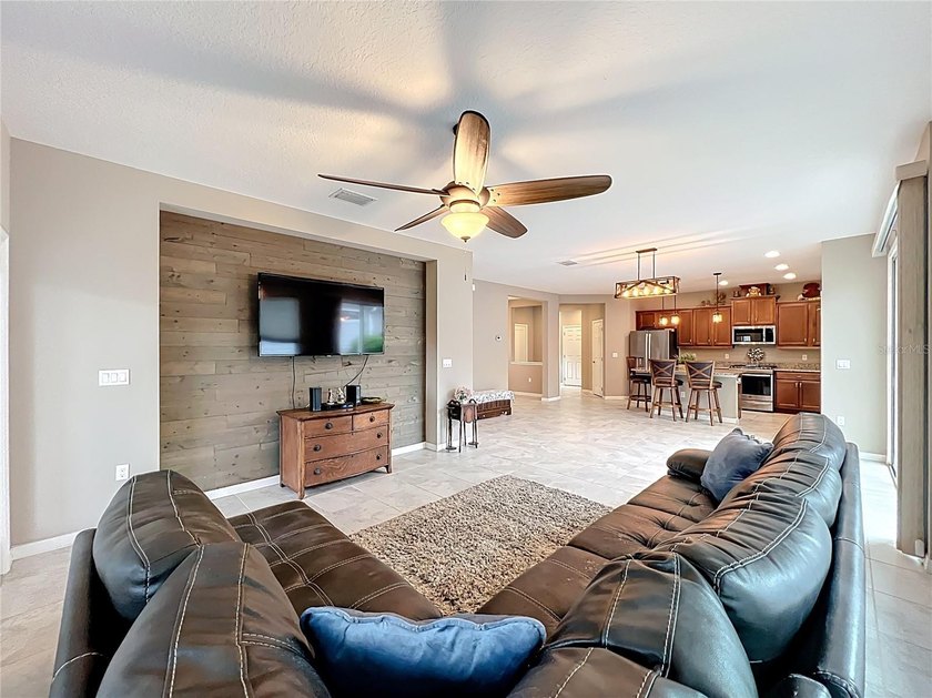 MOTIVATED SELLER!  LOW OR NO ELECTRIC BILL!!!!
Resort-Style - photo 22