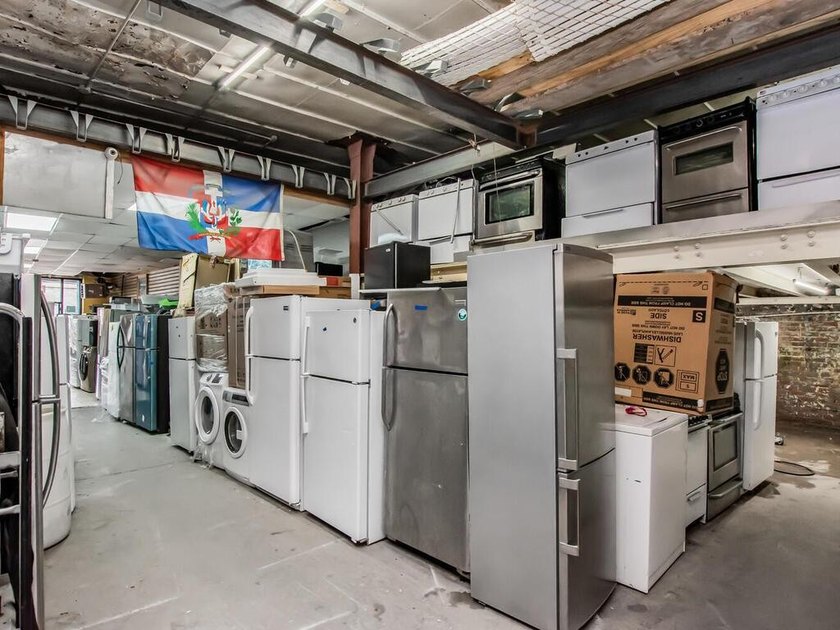 Massive Opportunity to own over 6,628 of retail space in the - photo 23