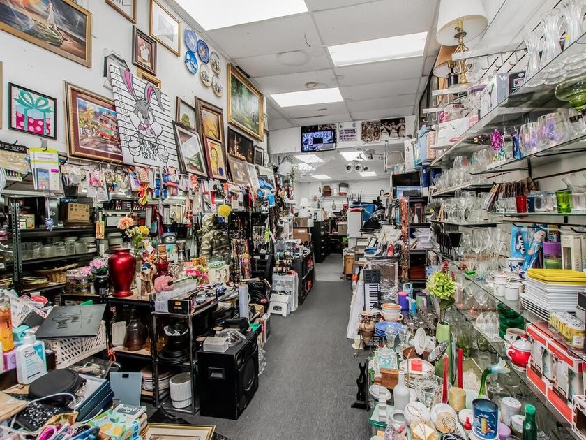 Massive Opportunity to own over 6,628 of retail space in the - photo 27