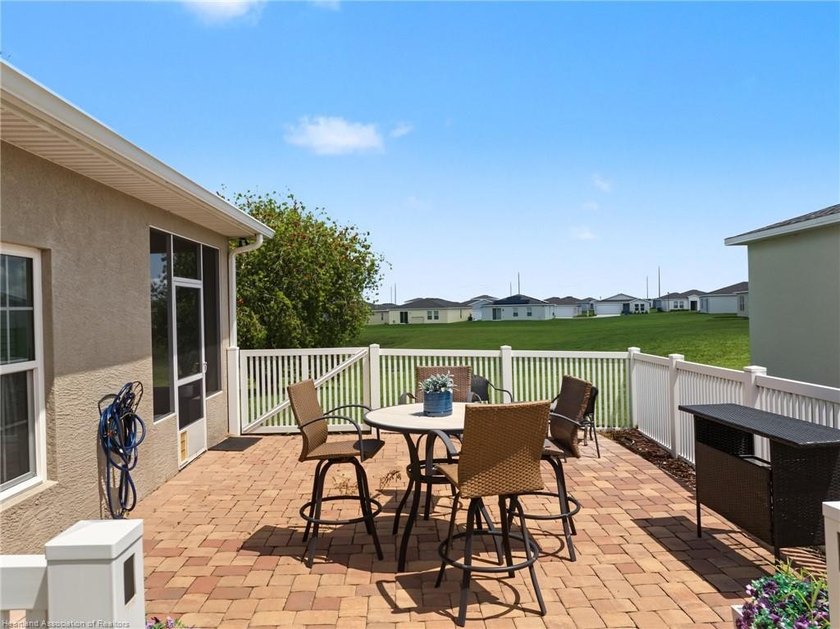 Welcome to Florida living at it's finest This newer home is - photo 40