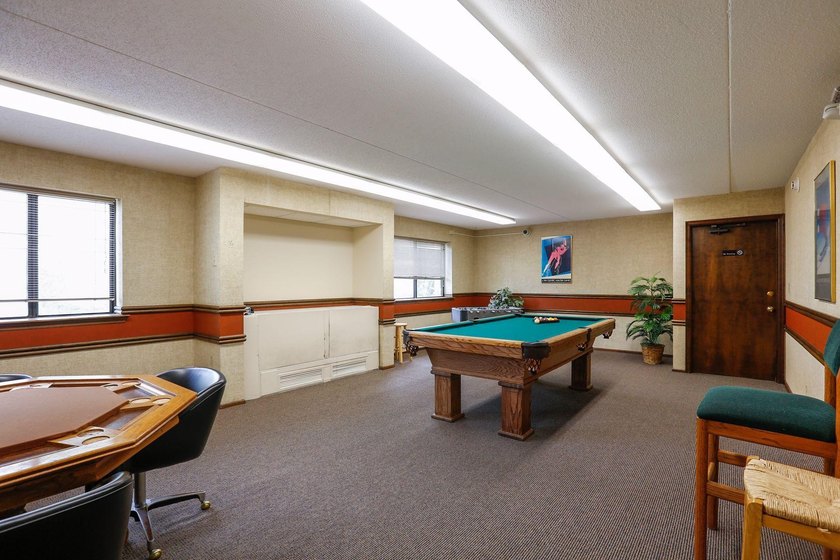 Welcome to Edina's best kept secret! Fountain Woods is like a - photo 31