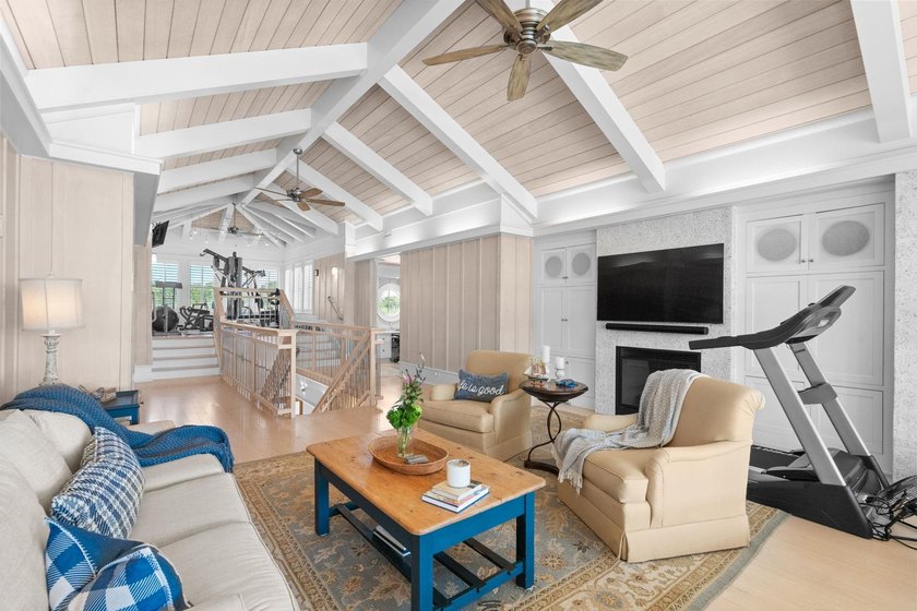 Welcome to an extraordinary oceanfront estate nestled behind - photo 38