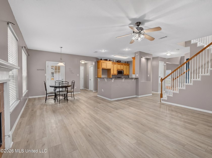 Welcome to 874 Ellington Drive in the highly desirable Popps - photo 17