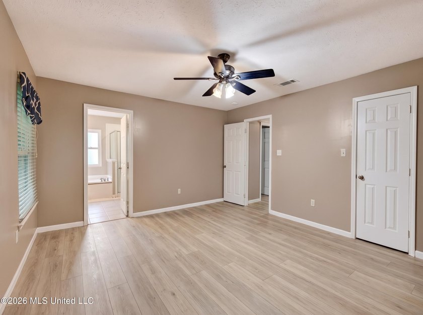 Welcome to 874 Ellington Drive in the highly desirable Popps - photo 25