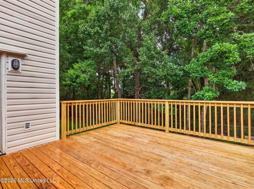 Welcome to 874 Ellington Drive in the highly desirable Popps - photo 32
