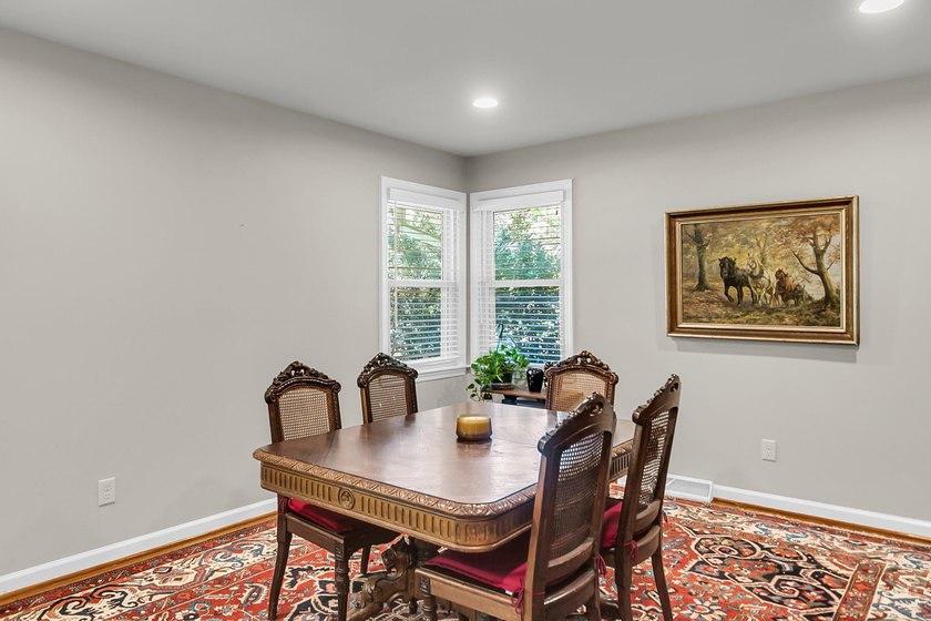 Enjoy a Wonderful Northbridge Terrace location with lots of - photo 15