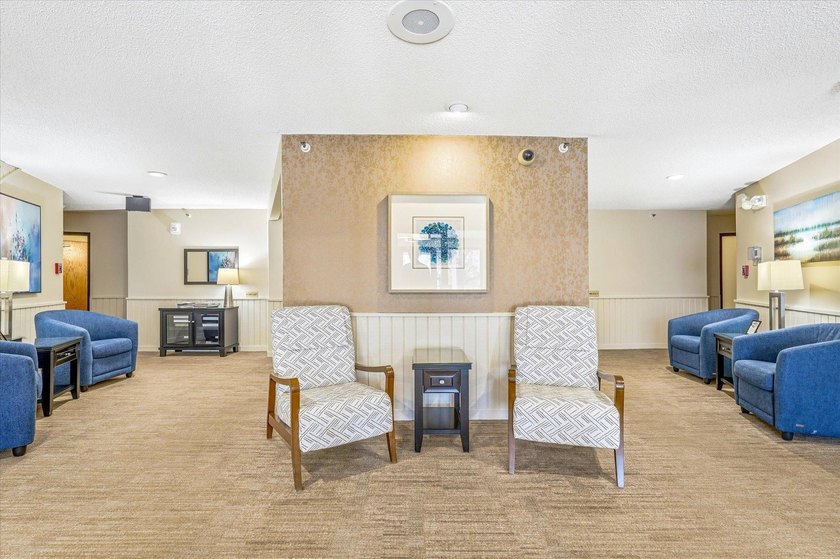 Easy Living Starts Here! Imagine coming home to a beautifully - photo 18
