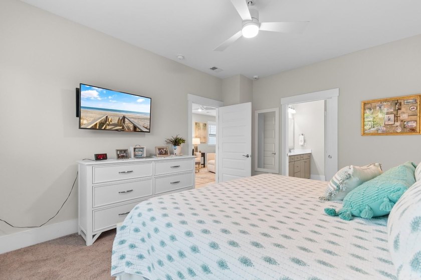 If you've been looking for a home that offers both comfort and - photo 14
