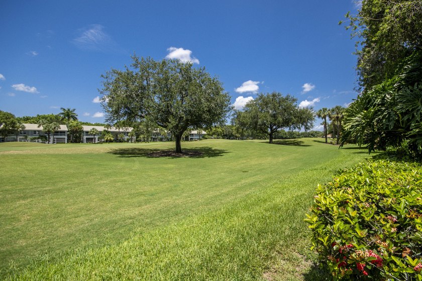 Welcome to 4557 Barclay Fair Way, a beautifully maintained - photo 31