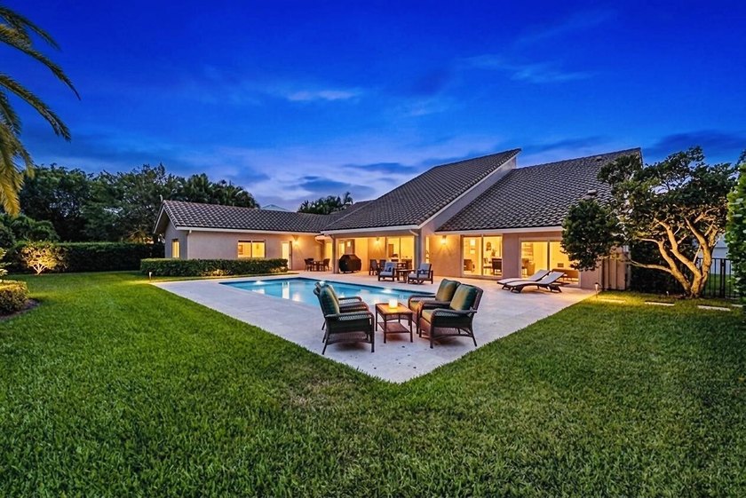 Welcome to this gorgeous one-story home featuring 3 bedrooms 3 - photo 80