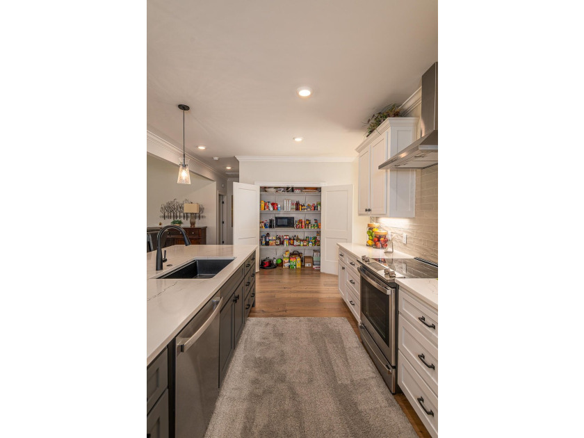 Welcome to 8289 Blackrock Drive, located in the highly desirable - photo 10