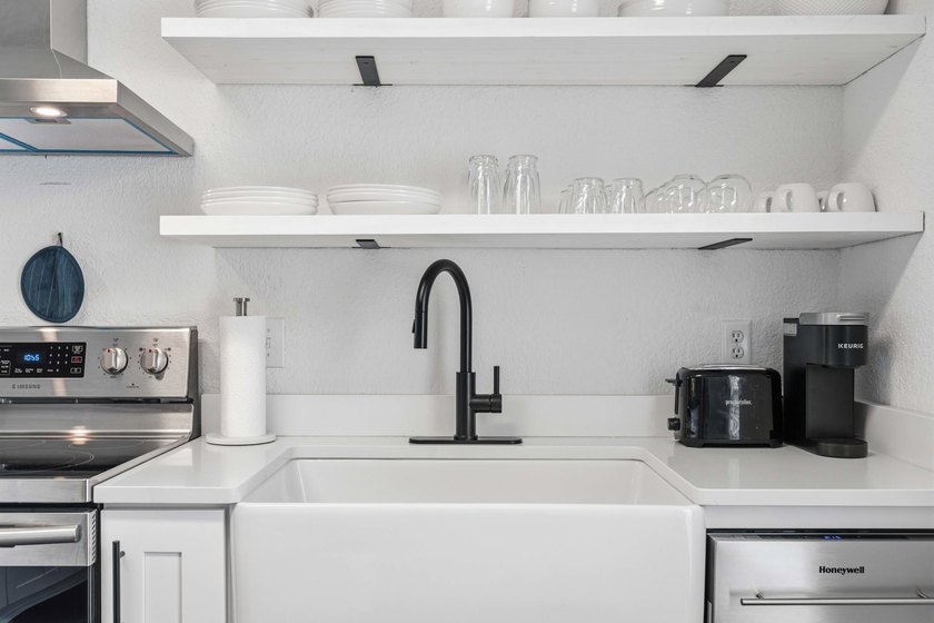 Recently updated Miramar Beach home on a cul-de-sac with a - photo 16