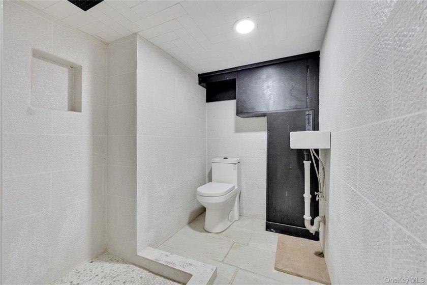 This Magnificent Legal 2 family home will give you the comfort - photo 18