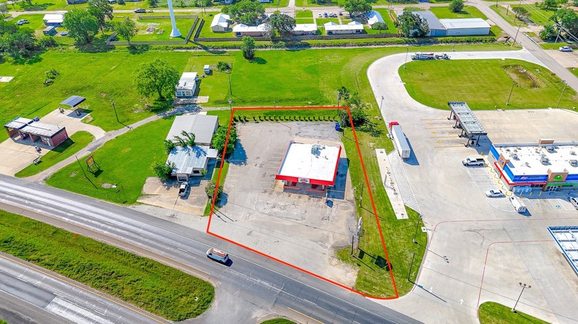 Turnkey opportunity in the heart of Trinidad - the beloved Dairy - photo 2