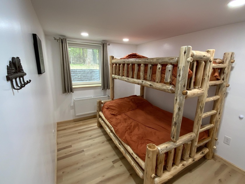 Beautiful vacation getaway with mother-in-law apartment on the - photo 16