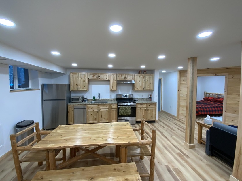 Beautiful vacation getaway with mother-in-law apartment on the - photo 22