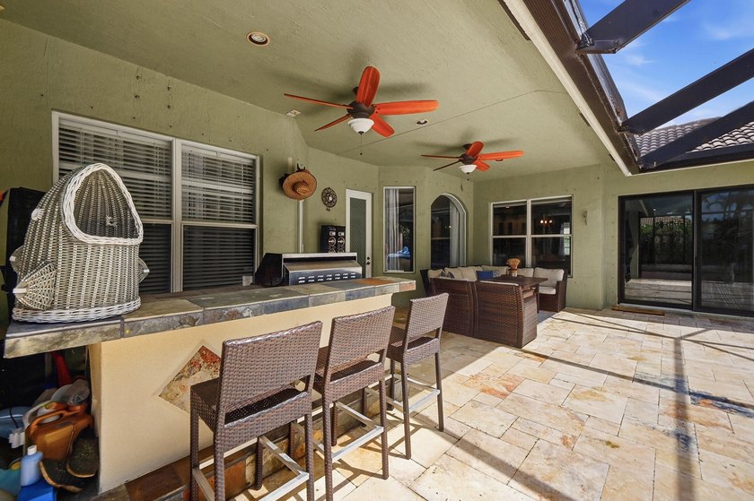 Welcome to your private Florida oasis, single-story 4-bedroom - photo 36