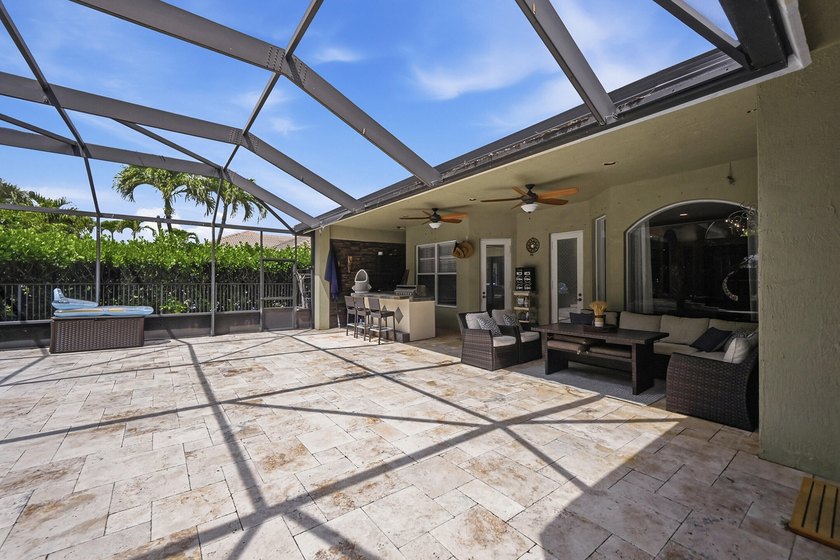 Welcome to your private Florida oasis, single-story 4-bedroom - photo 38