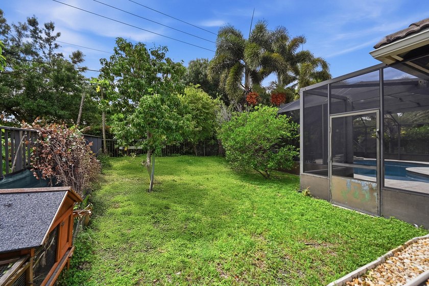 Welcome to your private Florida oasis, single-story 4-bedroom - photo 47