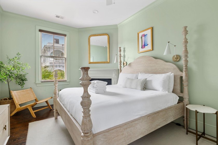 Stunning, turnkey short-term rental opportunity in the heart of - photo 13