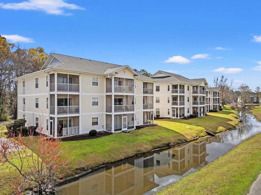 Welcome to this beautifully maintained 2-bedroom, 2-bath third - photo 31