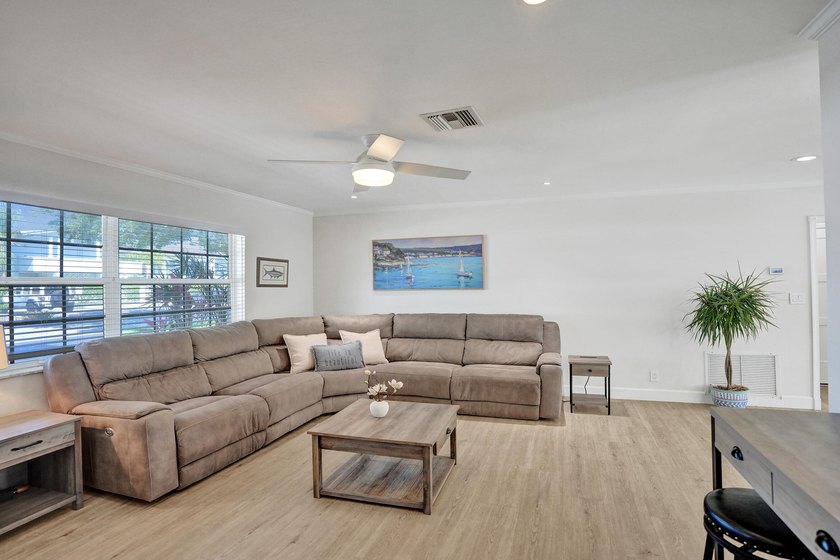 Spacious and remodeled home in Coral Ridge Country Club. Welcome - photo 23