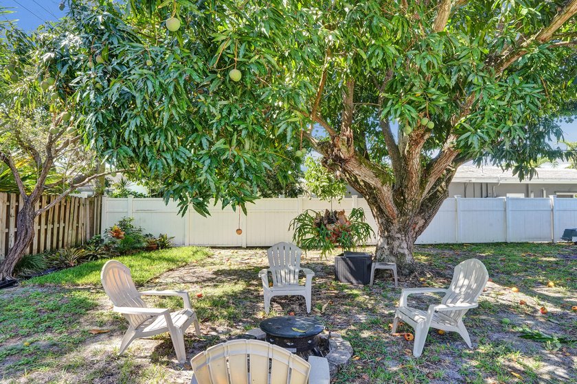 Spacious and remodeled home in Coral Ridge Country Club. Welcome - photo 30