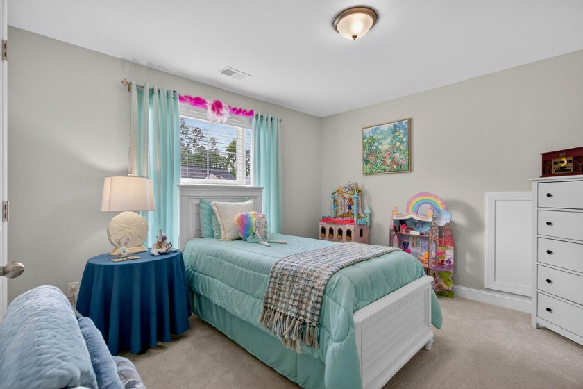Use preferred lender to buy this home and receive an incentive - photo 36