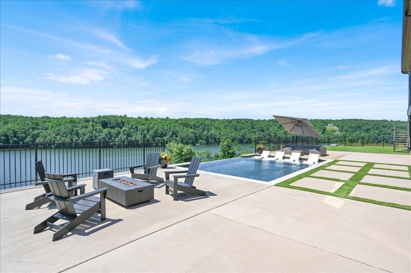This stunning home offers expansive views of Smith Lake - photo 36