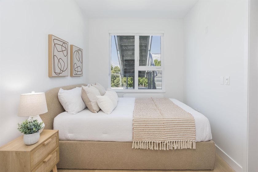 Elevated Mount Pleasant Living w/ Private Rooftop Terrace. The - photo 11