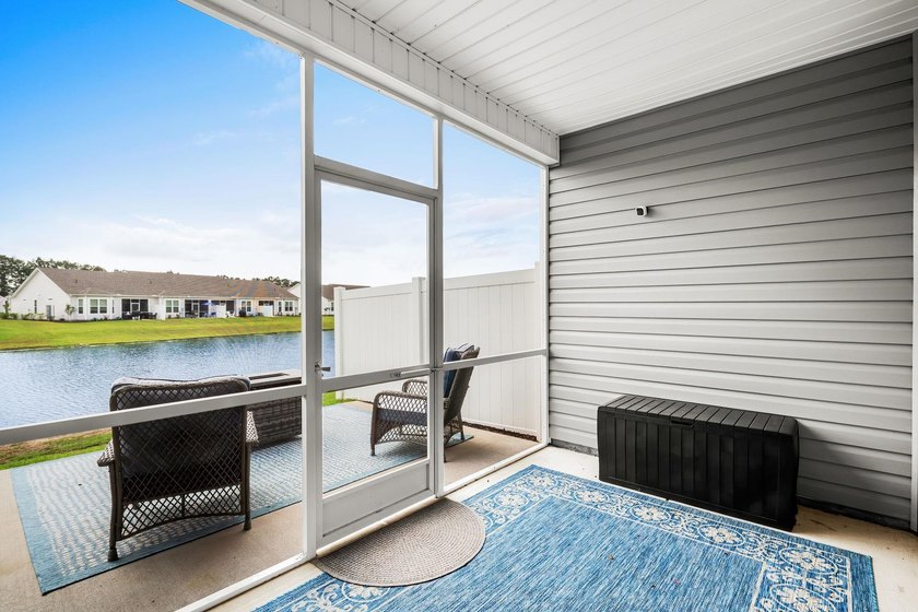 Spacious Garden Home with a private garage and a back porch - photo 33