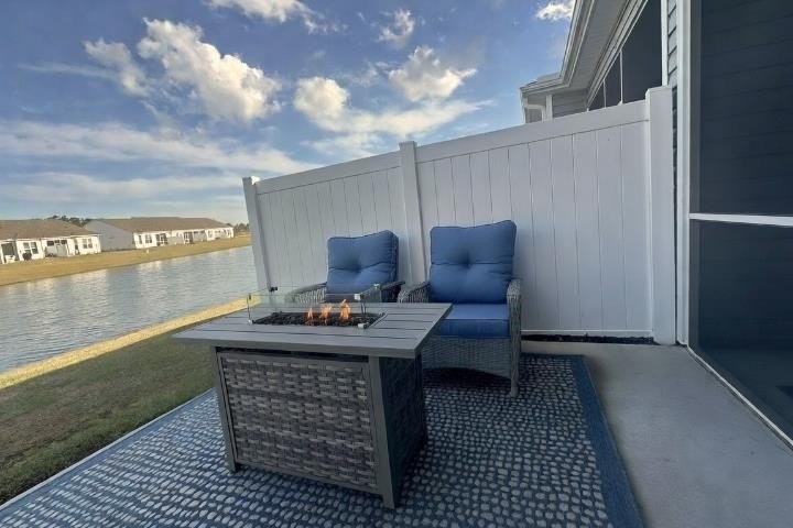 Spacious Garden Home with a private garage and a back porch - photo 44