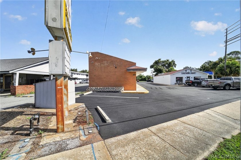 Extensively renovated restaurant property located in the Ocala - photo 19