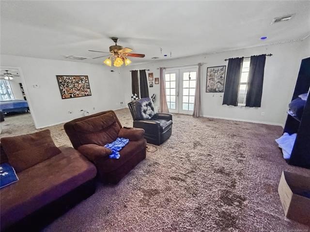 Enjoy space, comfort, and country living with this 2,676 sq ft - photo 22