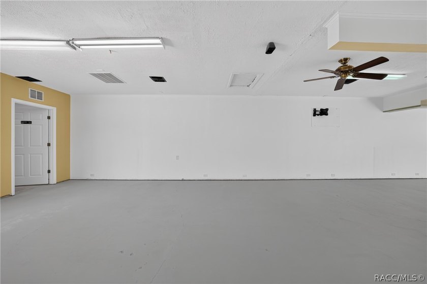 Extensively renovated restaurant property located in the Ocala - photo 27