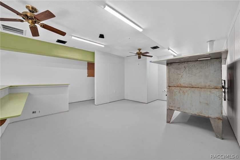 Extensively renovated restaurant property located in the Ocala - photo 38