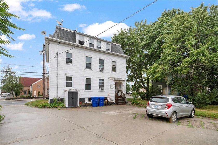 Excellent opportunity to own a well-maintained three-family - photo 28