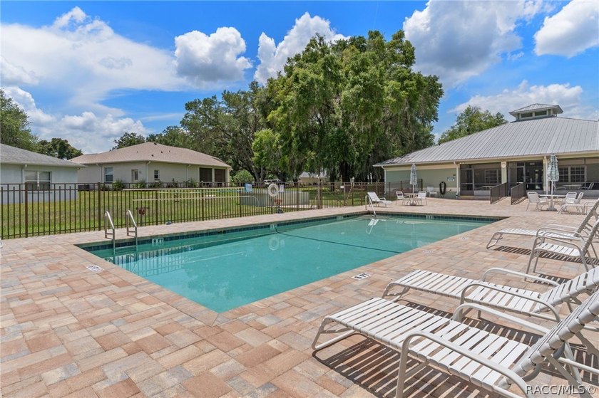 Citrus Hills - Canterbury Lake Estates - Immaculately maintained - photo 48