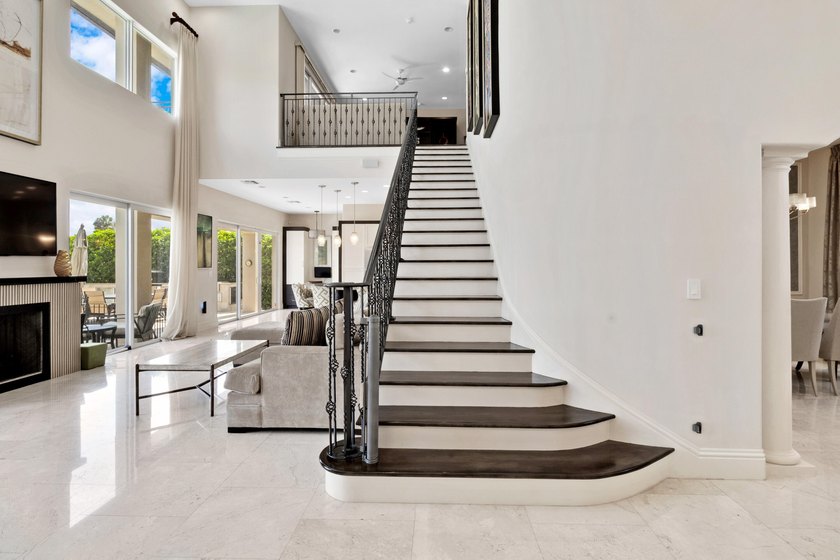 Experience a luxury waterfront estate in Pompano Beach featuring - photo 21