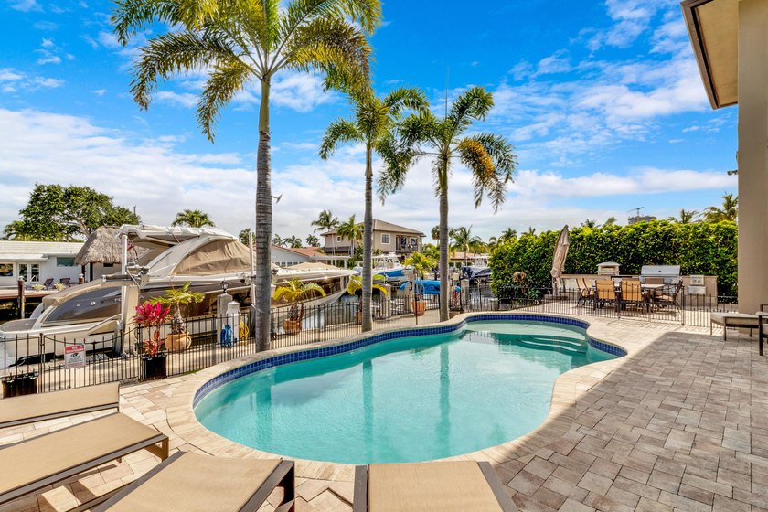 Experience a luxury waterfront estate in Pompano Beach featuring - photo 32