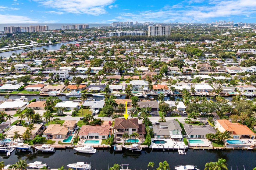 Experience a luxury waterfront estate in Pompano Beach featuring - photo 41
