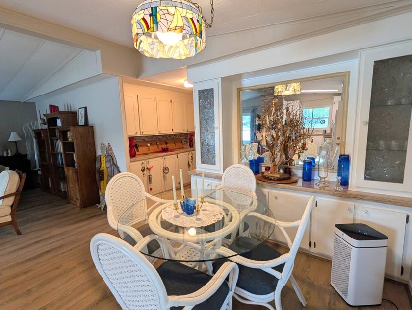 This stunning fully furnished lakefront home in the 55+ - photo 14