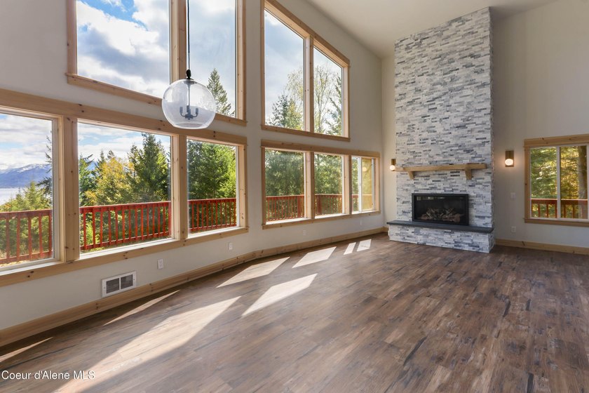 If you've been looking for that perfect North Idaho spot with - photo 5